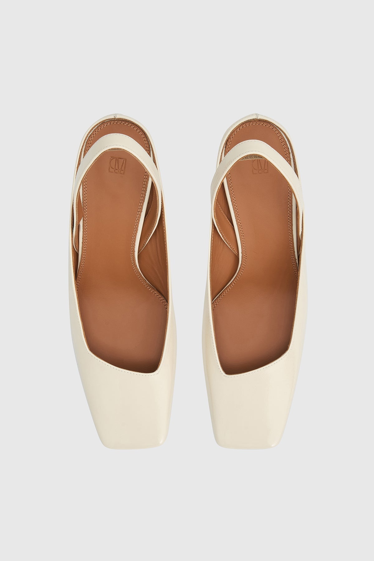 Sara Kitten Heel