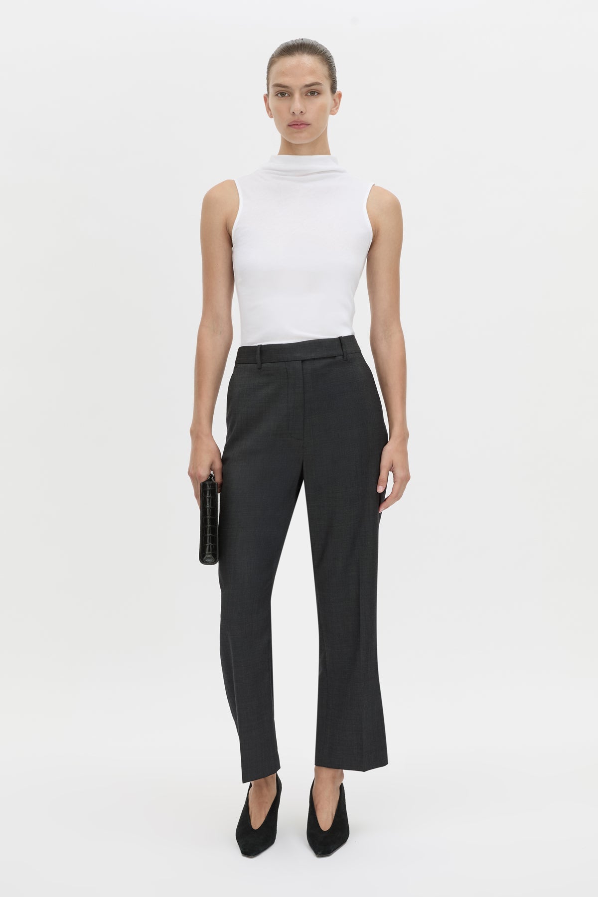 Emika Pant