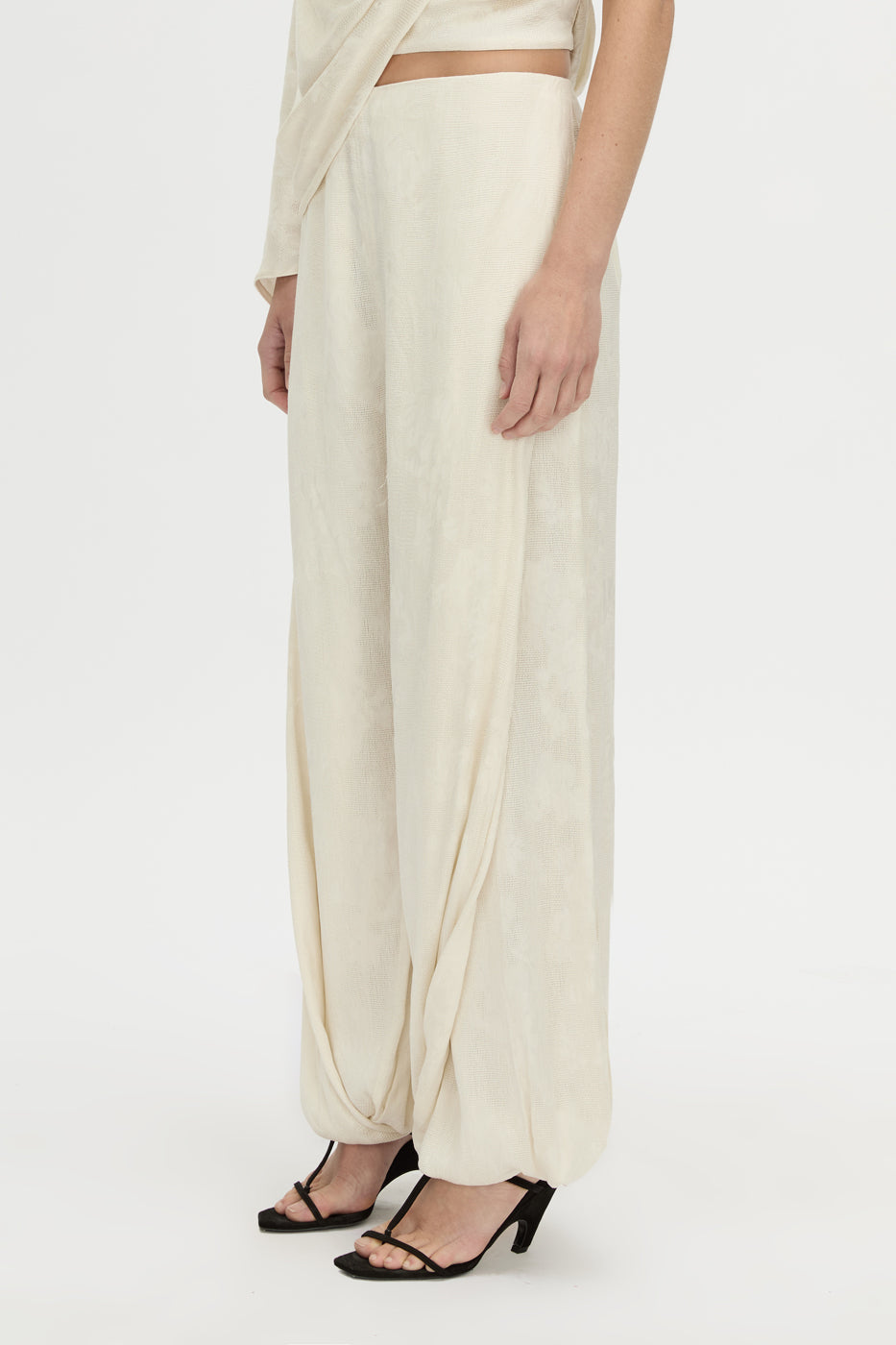 Avis Pant