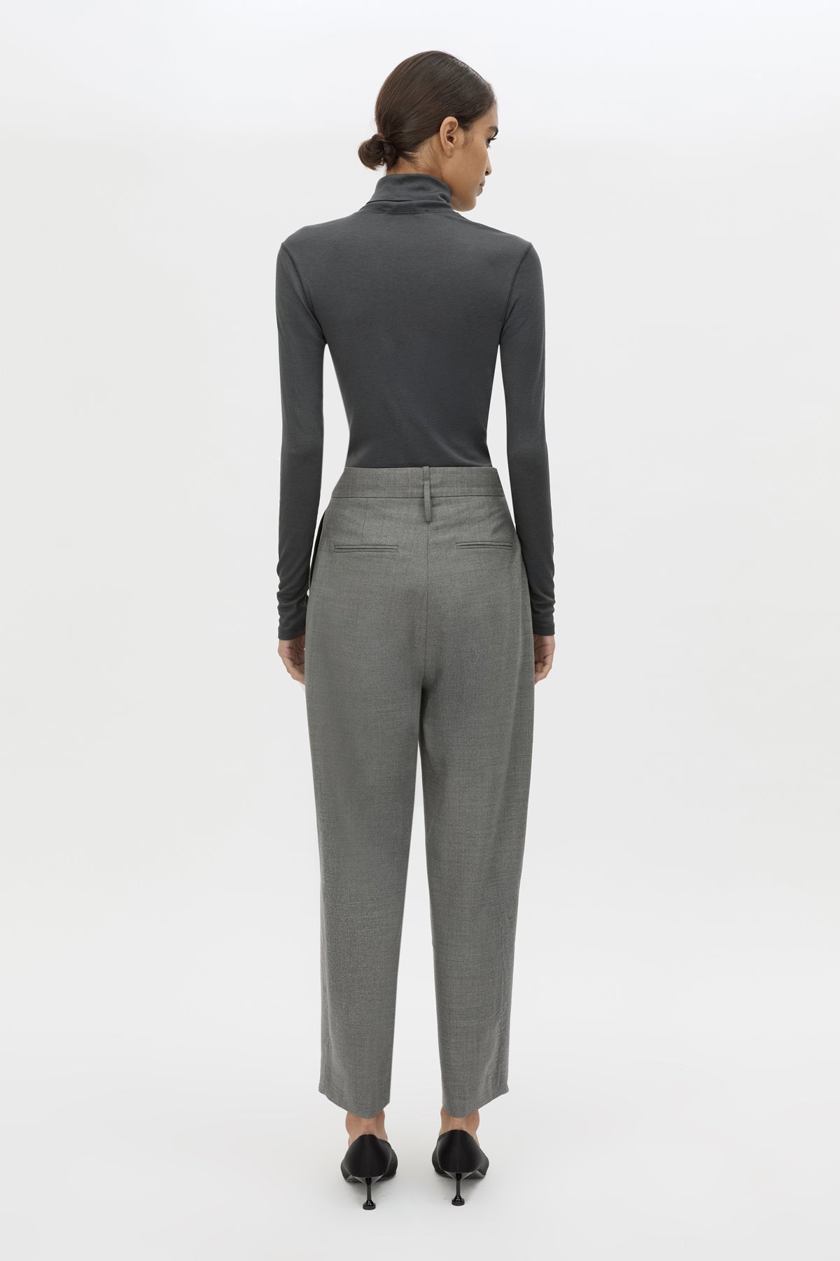 Crest Cropped Pant