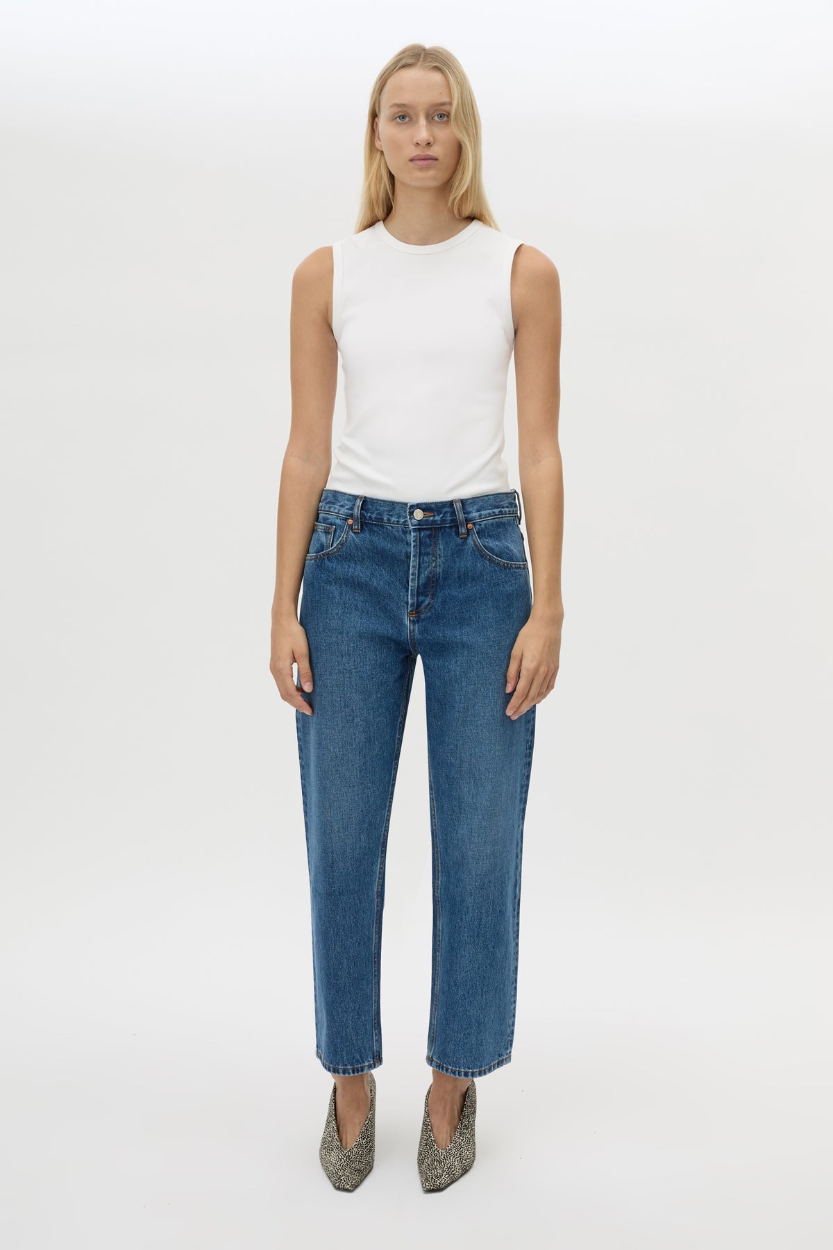 Front styled view CAMILLA AND MARC Alba Crew Neck Tank in White with fitted silhouette.