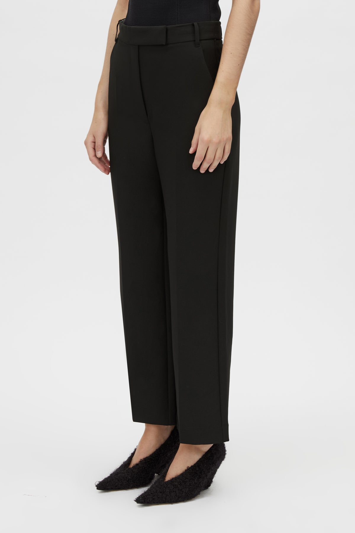 Mackinley Cropped Pant
