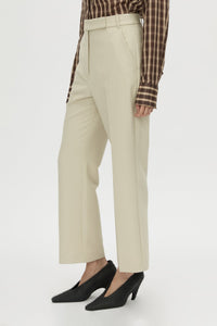 Mackinley Cropped Pant