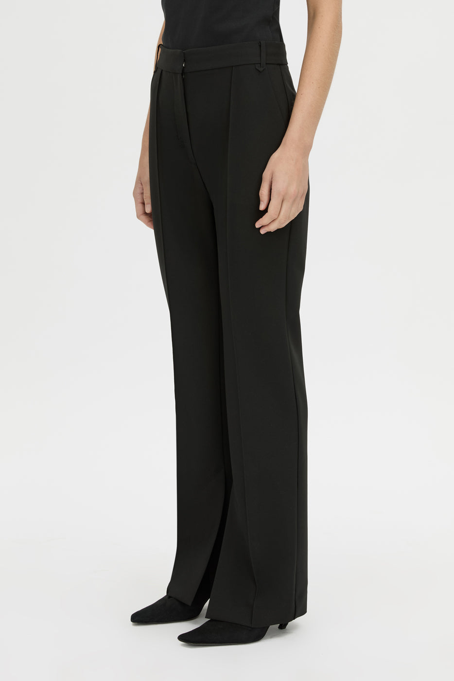 Mackinley Slim Leg Pant