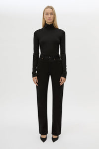 Front view CAMILLA AND MARC Manuela Denim Jean in Black with a straight‑leg fit and classic five‑pocket design.