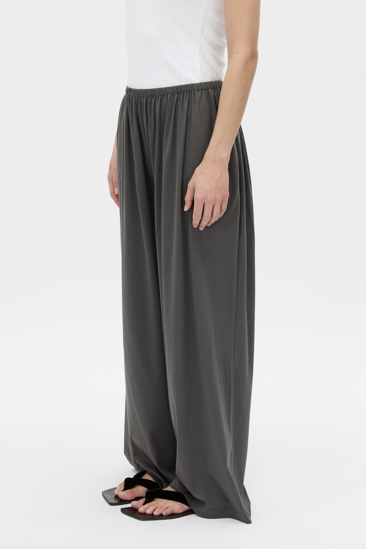 Senae Lightweight Lounge Pant