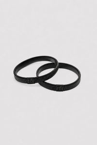 Sleeve Monogram Garter