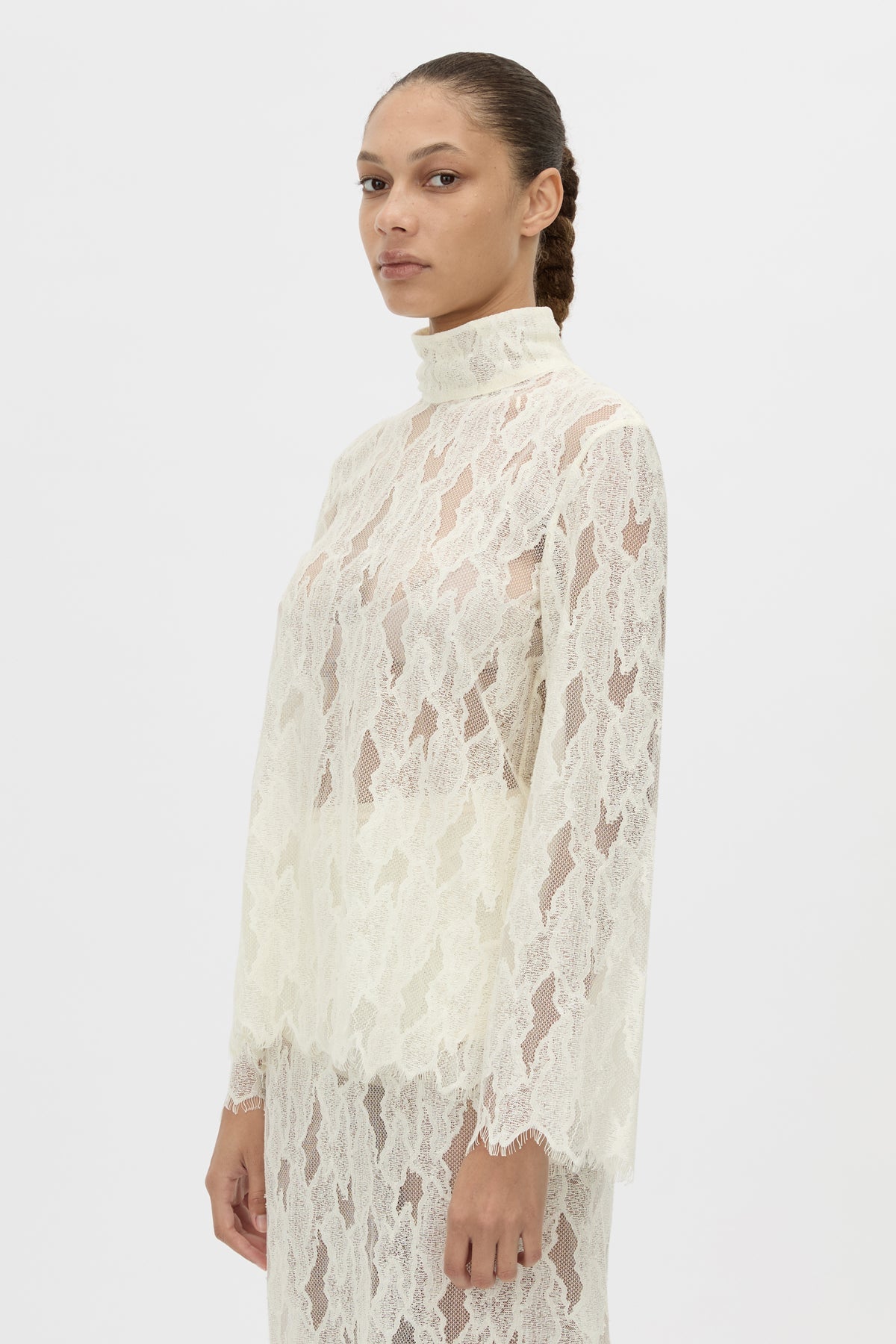 camilla and marc white lace dress Camilla and Marc